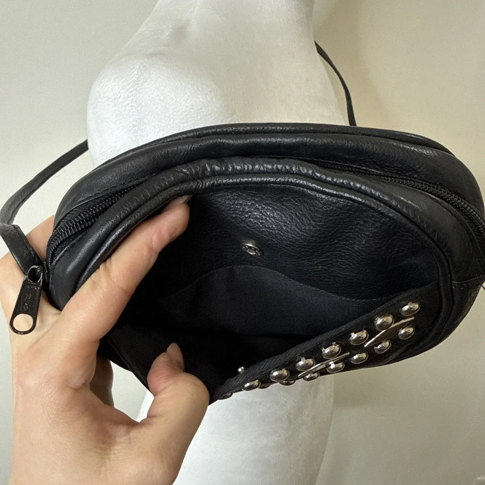 Vintage Leather Western‎ Round Mini Crossbody Bag Black Studded Biker Southwest